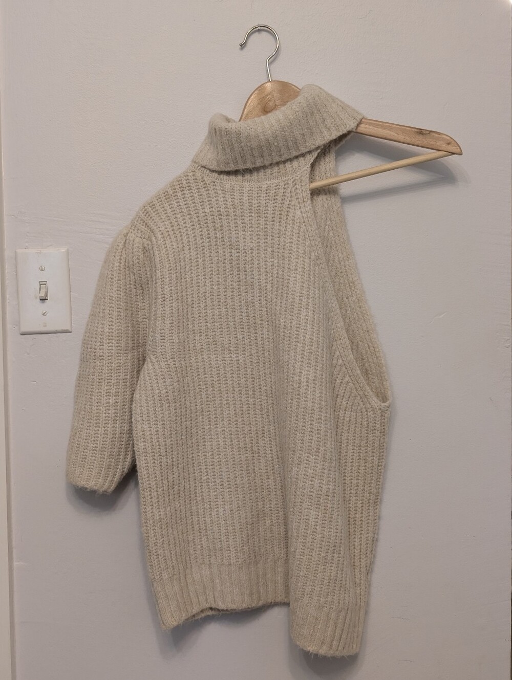 Leyden Cozy Cream Turtleneck Cutout One Shoulder Sweater In XL